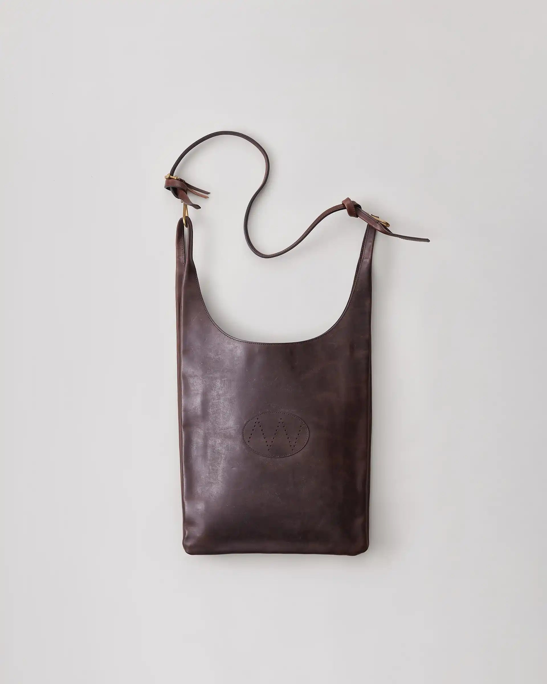 NICENESS 25SS H.R.LOWE-MIDI / NN Shoulder Bag / Medium Size - Oiled Horse Leather